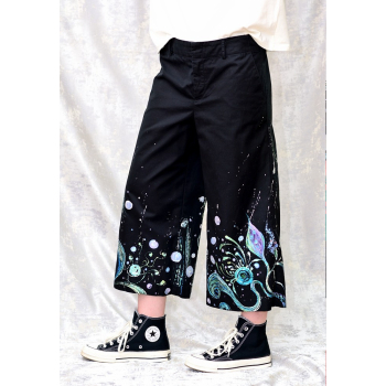 Pantaloni negri cu pictură florală, unicat